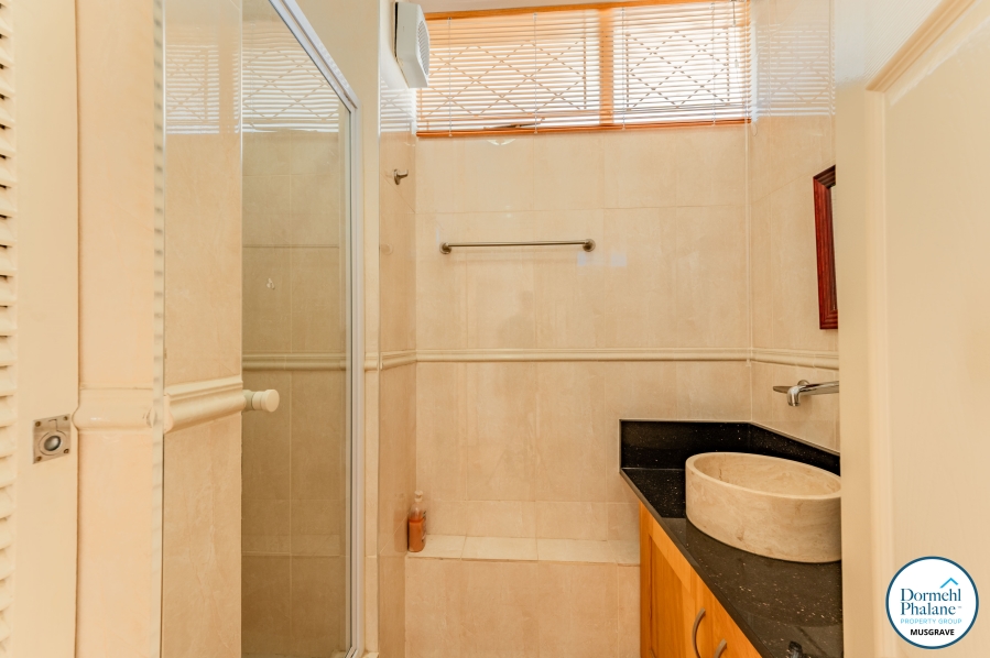 2 Bedroom Property for Sale in Glenwood Western Cape